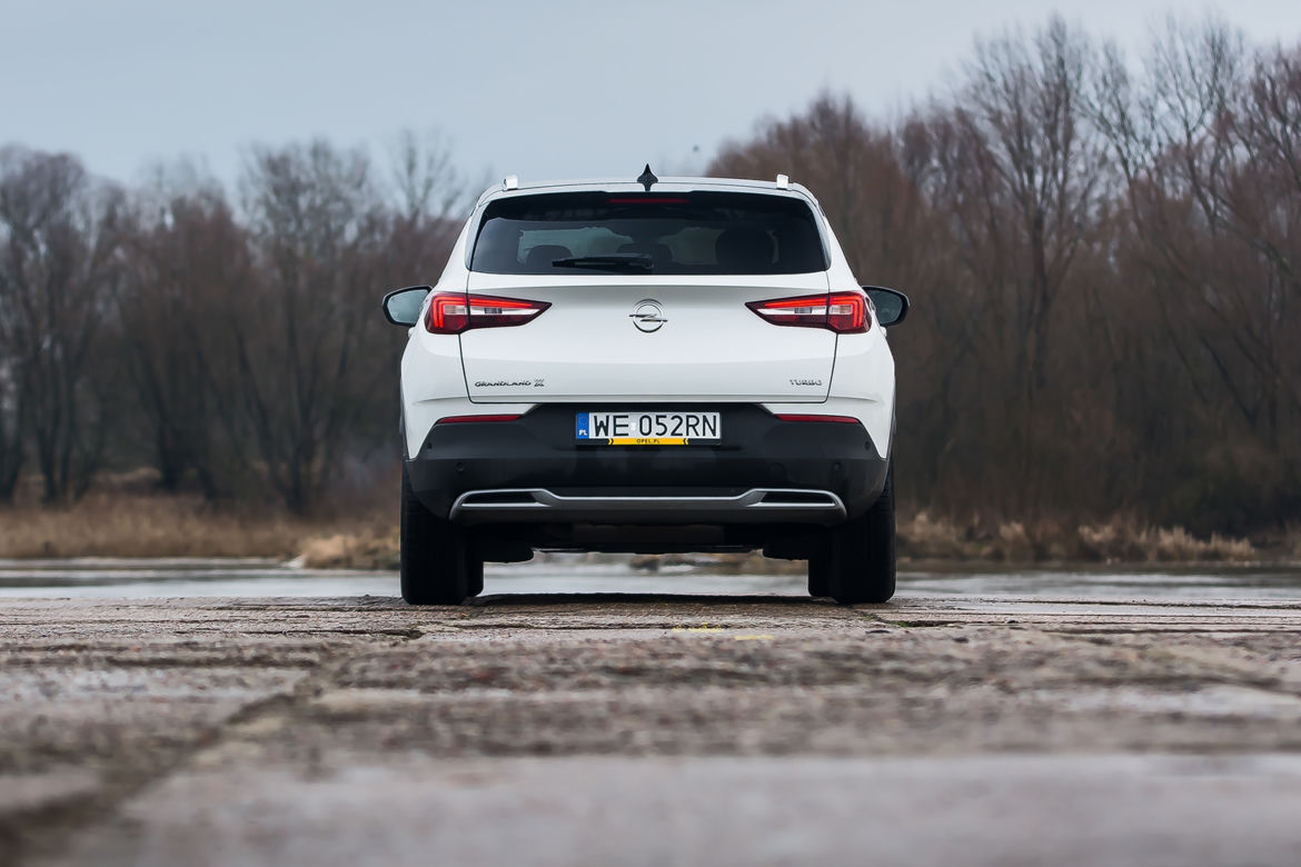 Opel Grandland X 1.2 Turbo 130 KM M6 Elite