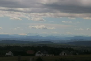 Kraków: Wyjątkowa przejrzystość powietrza. Z miasta doskonale widać Tatry [ZDJĘCIA]