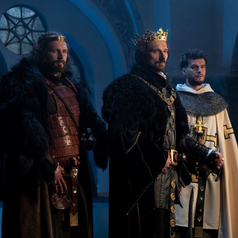 Korona Królów. Jagiellonowie. Witold Kiejstutowicz (Michał Chorosiński), król Władysław Jagiełło (Sebastian Skoczeń), Ulryk von Jungingen (Szymon Nygard)