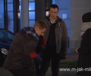 M jak miłość odc. 1052. Jurek (Michał Czernecki), Ala (Olga Frycz), Paweł (Rafał Mroczek)
