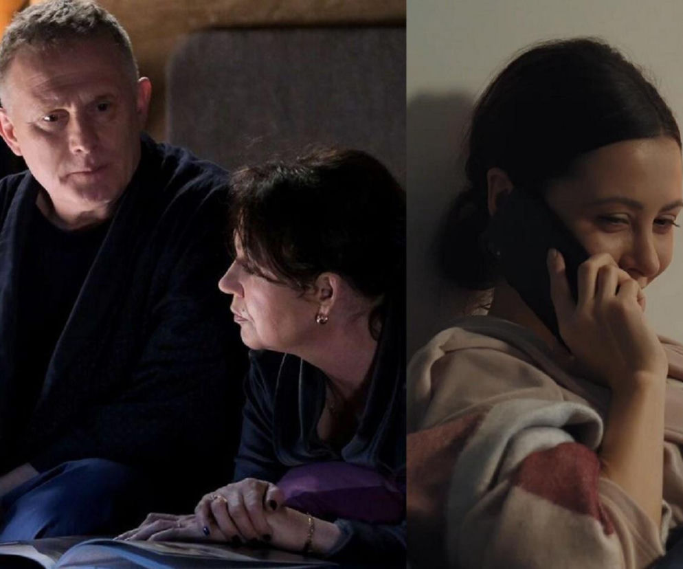 Robert Moskwa jako Artur Rogowski i Małgorzata Pieńkowska jako Marysia Rogowska siedzą obok siebie, on spogląda w dal, ona z opuszczoną głową patrzy na książkę. Po prawej, młoda kobieta, Joanna (Dominika Sakowicz), uśmiechnięta rozmawia przez telefon. O wydarzeniach z serialu M jak miłość można przeczytać na Super Seriale.