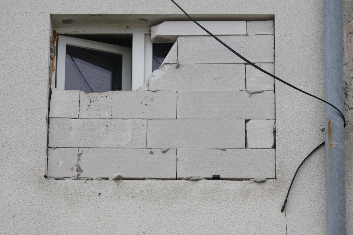 „Czarnobyl” Warszawy zniknie z mapy. „Smród, fetor i grzyb”. Tak wyglądało życie w „13 dzielnicy”