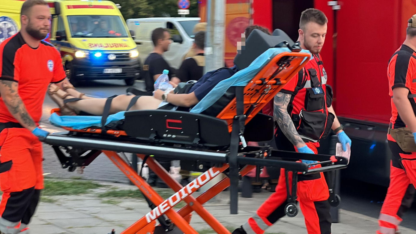 Horror na pływali w Warszawie! Masowe zatrucie tlenkiem chlorku, wiele osób poszkodowanych