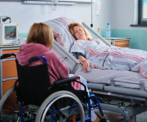 Pierwsza miłość: Marysia niewiele pamięta z ostatnich wydarzeń. Wszystko się zmienia, gdy przypadkiem zauważa Teresę