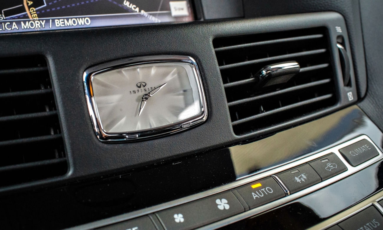 Infiniti Q70 2.2d Sport Tech