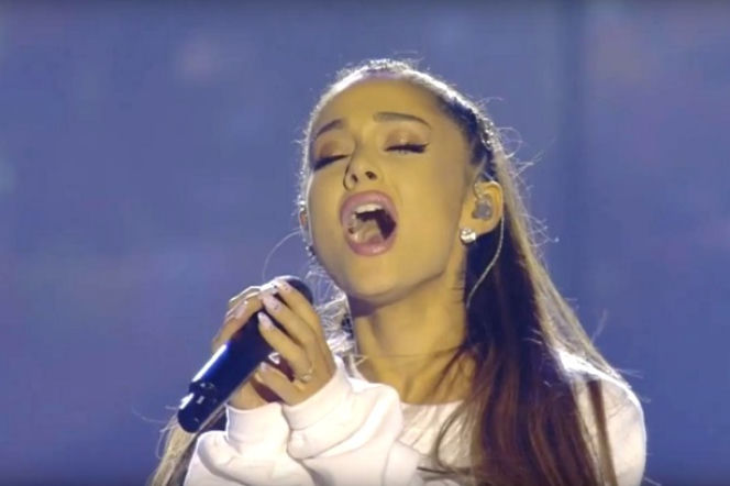 Ariana Grande - Over The Rainbow: cover dla ofiar zamachu
