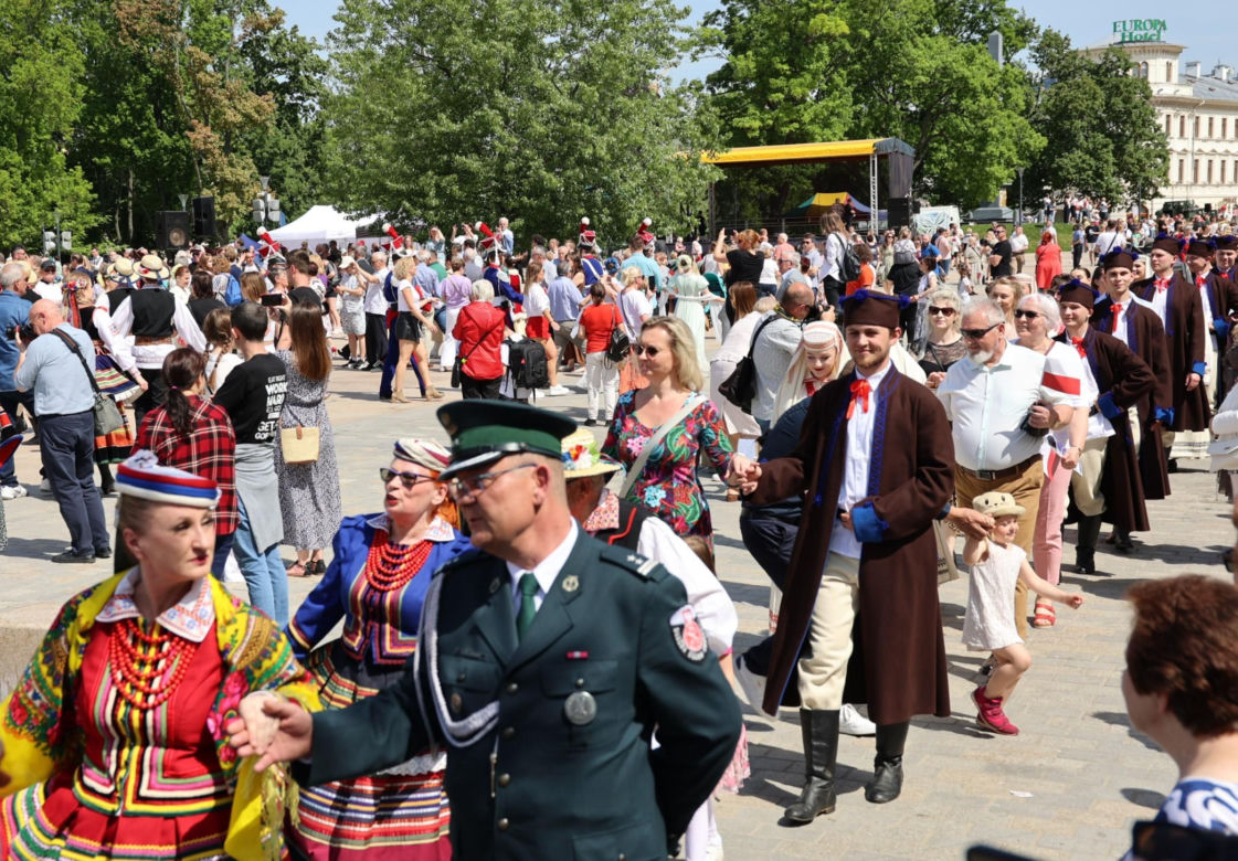 420 par zatańczyło tradycyjnego „Poloneza dla Lublina”! 