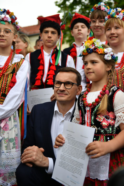 Kaczyński wysyła PiS w Polskę
