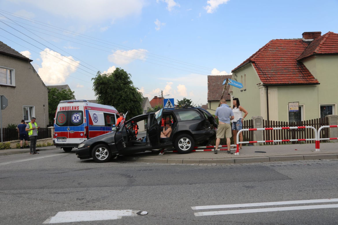 Kolizja z udziałem busa Służby Ochrony Państwa
