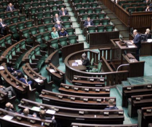 Posłowie mają gdzieś budżet