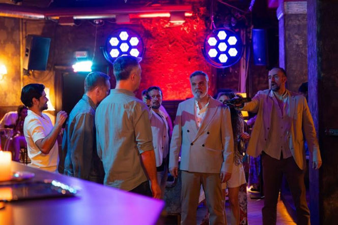 "Pierwsza miłość", odcinek 4187: Emanuel dowiaduje się od znajomego strażnika, że Paweł może już nie żyć