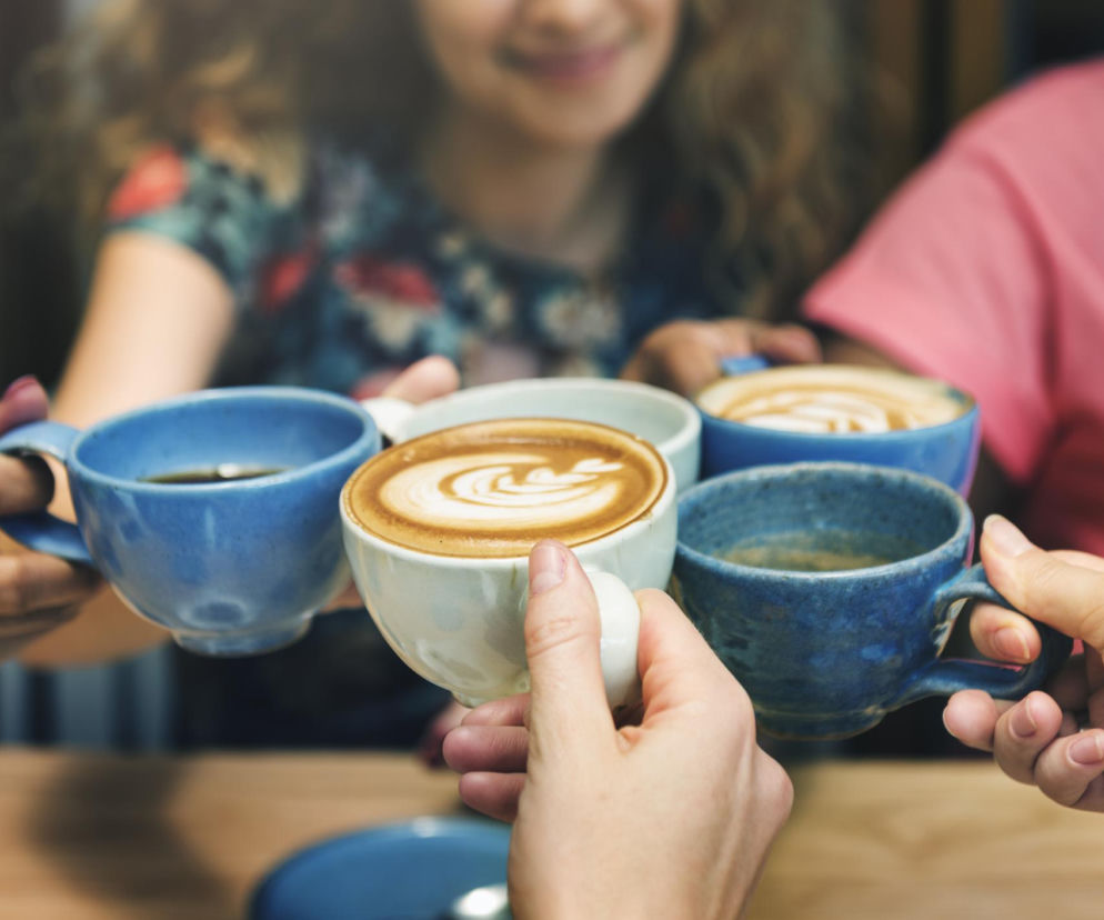 Dokładnie 2-3 filiżanki dziennie. Tyle wystarczy, by chronić mózg przed demencją