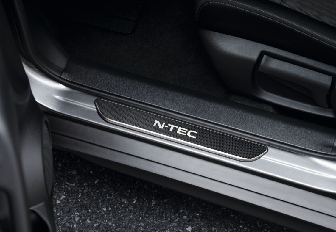 Nissan powiększa swoją ofertę. Nowa wersja wyposażena N-Tec przyciąga wzrokiem i bogatym wyposażeniem