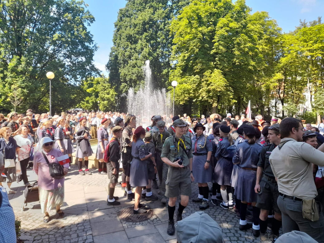 Obchody Powstania Warszawskiego. Nawet tysiąc osób na Marszu Mokotowa