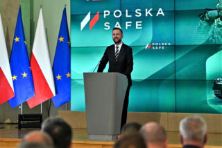 Miliardy z UE popłyną do Polski. Skorzystają też producenci maszyn rolniczych 