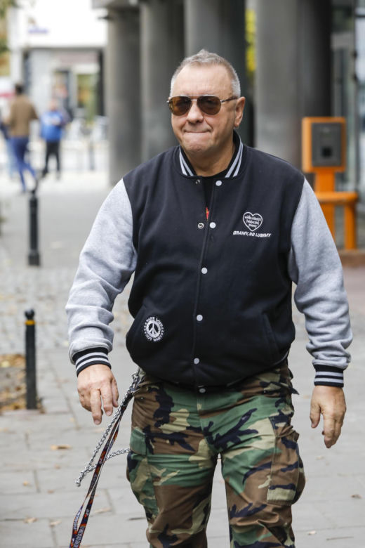 Jerzy Owsiak na przestrzeni lat. Tak zmieniał się jego charakterystyczny wizerunek