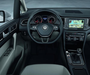 Volkswagen Golf Sportsvan Concept