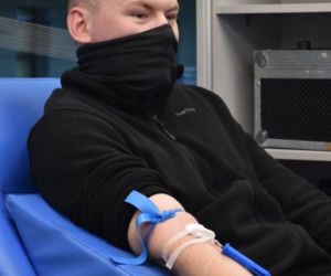 Mundurowi z Kalisza oddali cząstkę siebie! Udało się zebrać blisko 10 litrów krwi! [ZDJĘCIA]