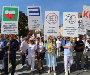 Protest pracowników służby zdrowia w Warszawie