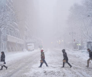 Wielka śnieżyca w Nowym Jorku! Zabronili podróży. Zobacz zdjęcia