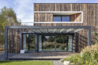 Najlepsze drewno na taras 2026 – ceny i porównanie + impregnacja