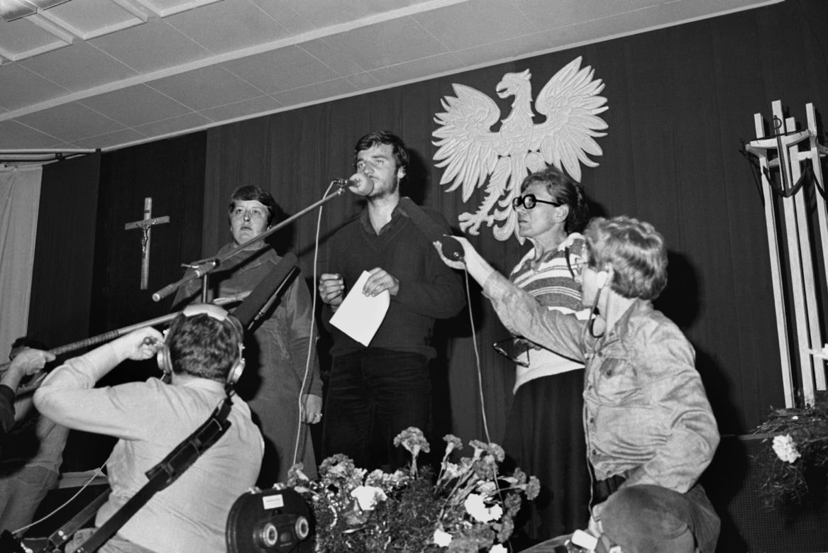 Henryka Krzywonos-Strycharska