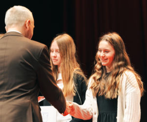 Najzdolniejsi uczniowie odebrali stypendia Prezydenta Miasta Siedlce