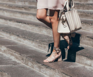 Gdzie kupić sandały damskie na lato – modne modele na każdą okazję