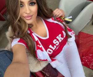 Modelka Izabela Zalech na meczu Polski i nie tylko