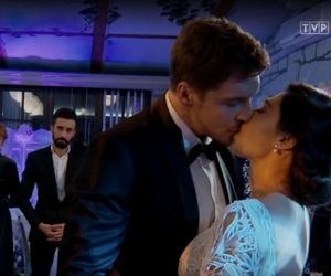 M jak miłość, odc. 1505. Iza (Adriana Kalska), Marcin (Mikołaj Roznerski)