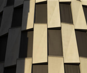 Modułowe fasady – jak prefabrykacja rewolucjonizuje projektowanie elewacji?
