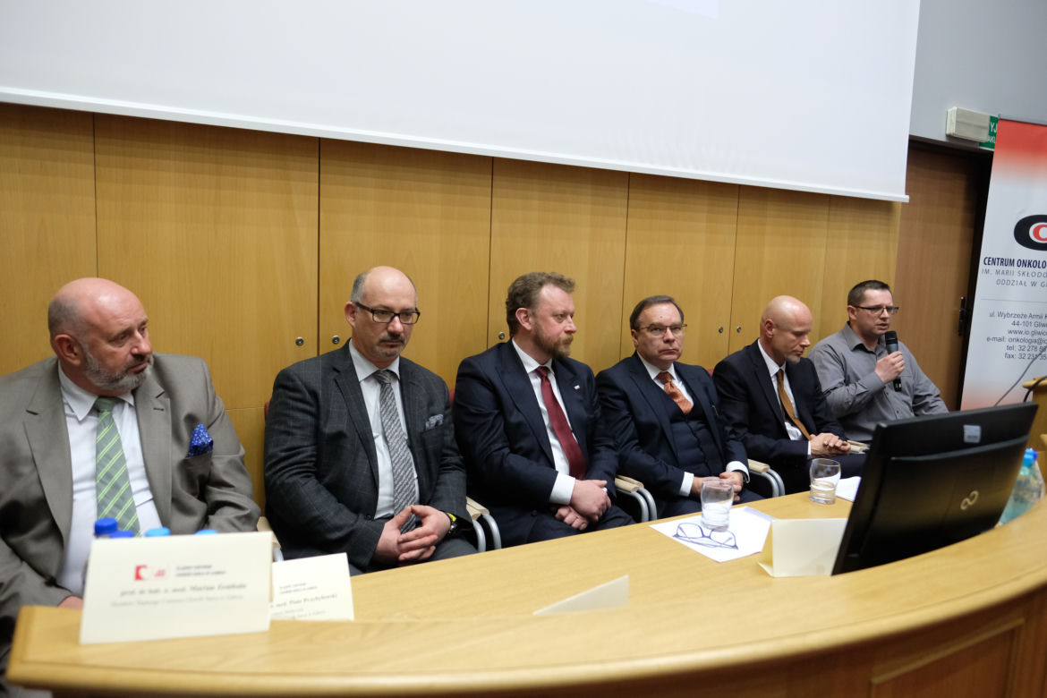 Pionierska operacja gardła Tymka