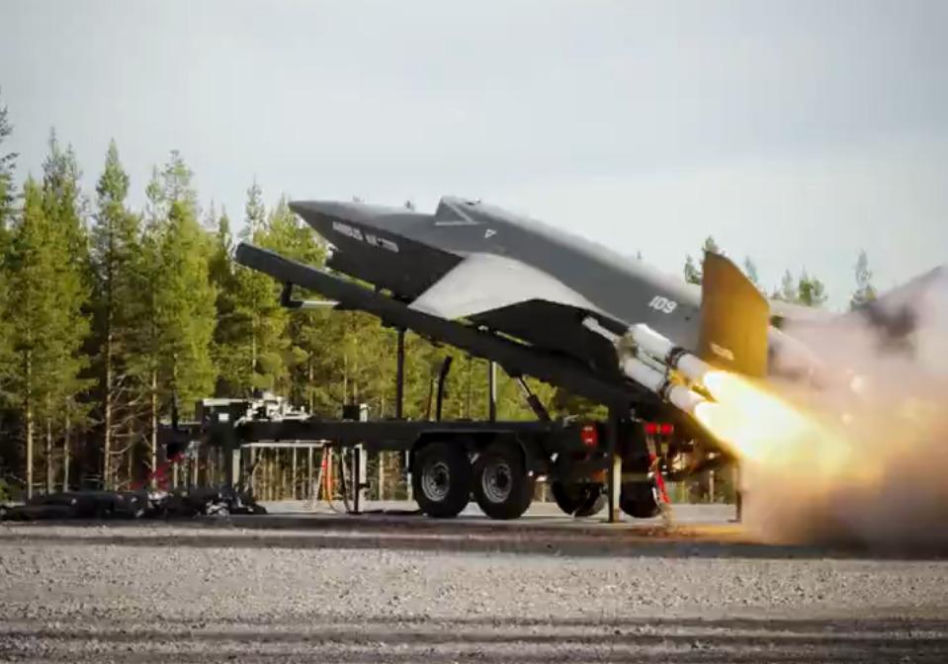 Lojalny skrzydłowy dla Eurofightera już jest. Bezzałogowy U740-Valkyrie wzbił się w powietrze