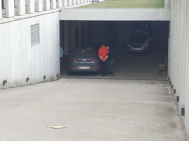 Udawał studenta medycyny, żeby krzywdzić uczniów. Był znany jako organista