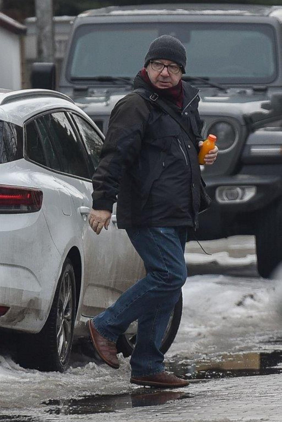 Zbigniew Zamachowski na samotnych zakupach. Co kupił?