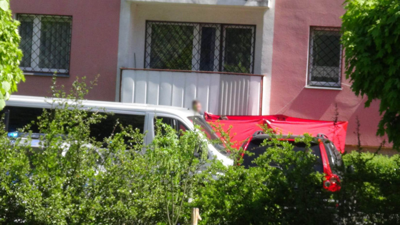Dramat na Bielanach. Makabryczna śmierć 47-latka. "Jeszcze rano mówił nam dzień dobry"