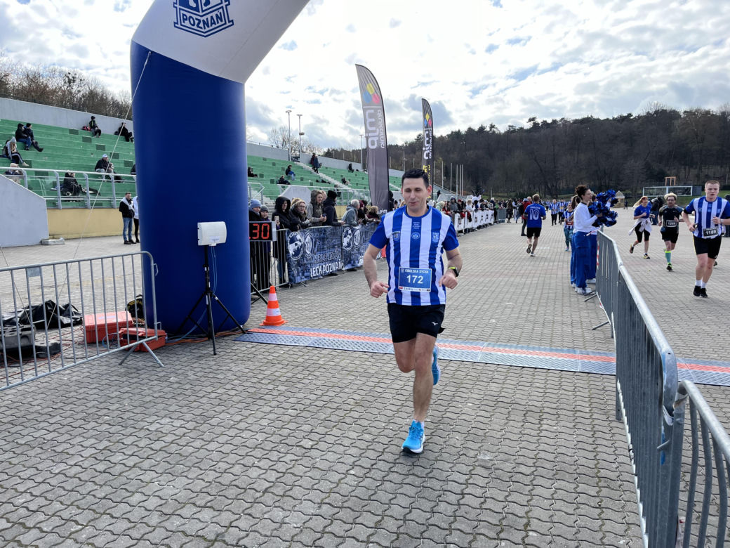 Kibolska Dycha 2024. Wyjątkowy bieg kibiców Lecha Poznań