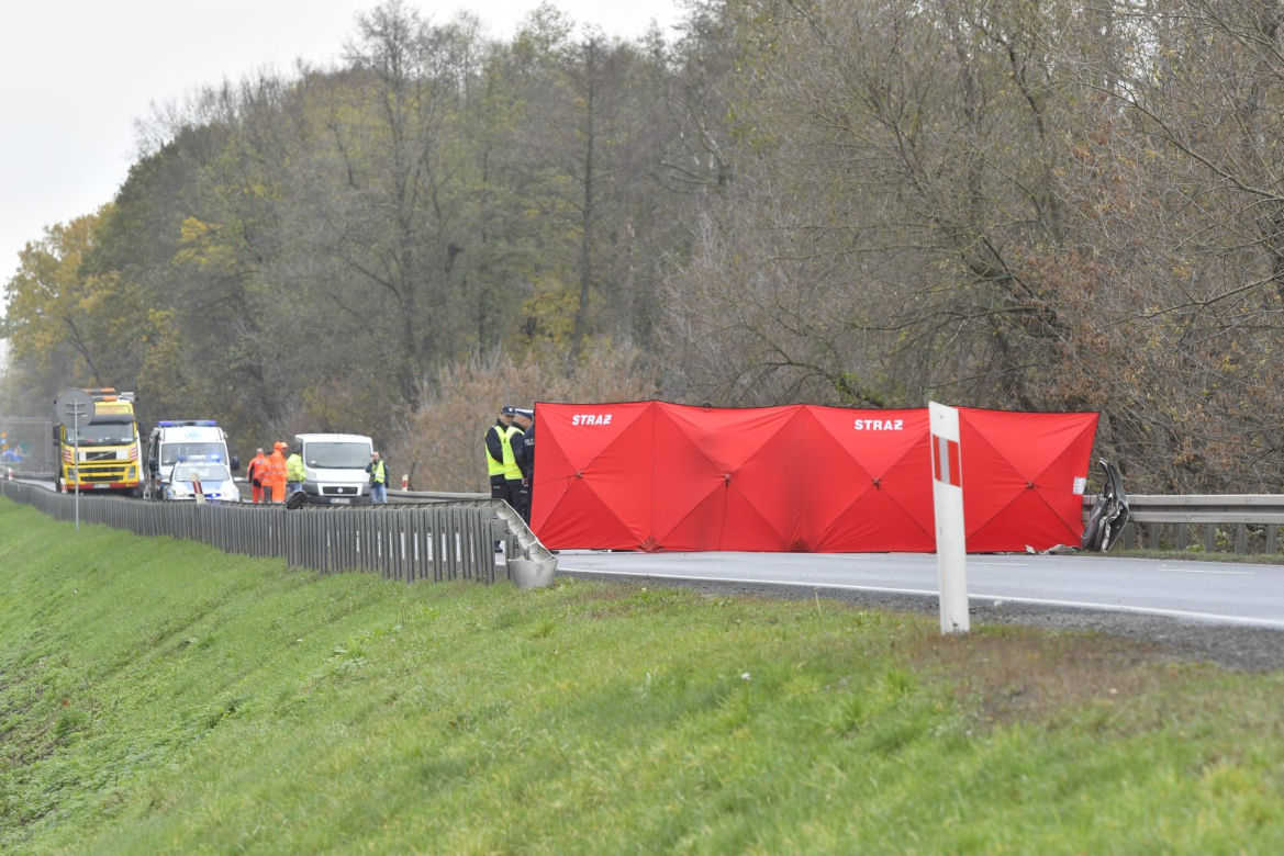 Śmiertelny wypadek na DK61