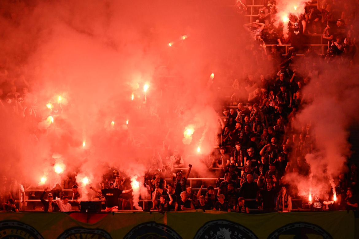Komplet widzów przywitał nowy sezon w Szczecinie! Poszukaj się na zdjęciach z meczu Pogoń - Legia