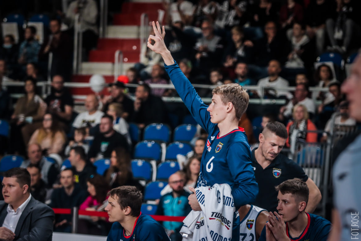 Twarde Pierniki Toruń - HydroTruck Radom, zdjęcia z Areny Toruń