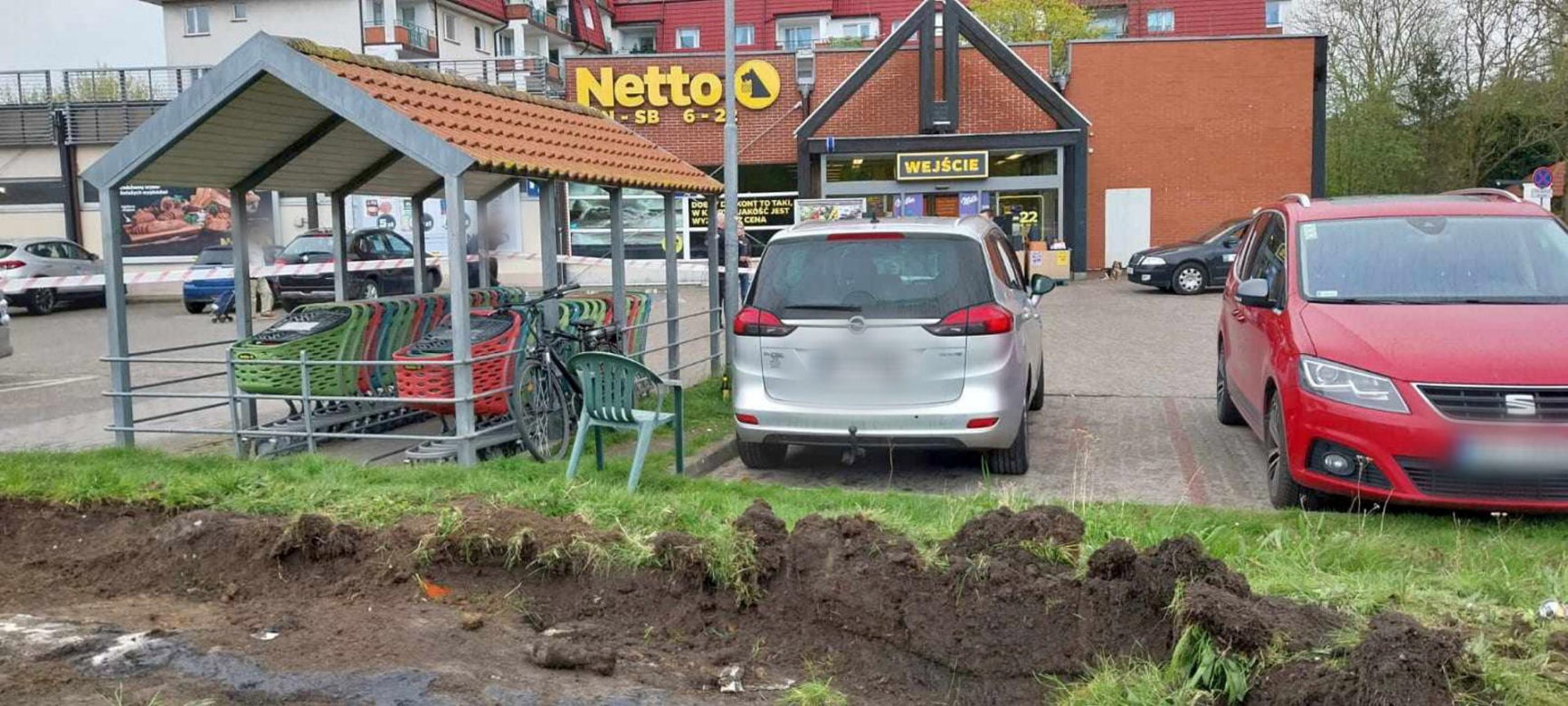 Bomba w Kołobrzegu. Zarządzono ewakuację sklepów 