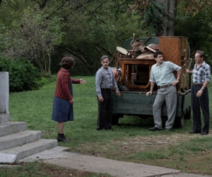 Stulecie Winnych 3 odc. 28. Andzia (Barbara Wypych), Stanisław (Jan Wieczorkowski), Michał (Stefan Pawłowski), Benito Benek (Bartłomiej Kotschedoff)