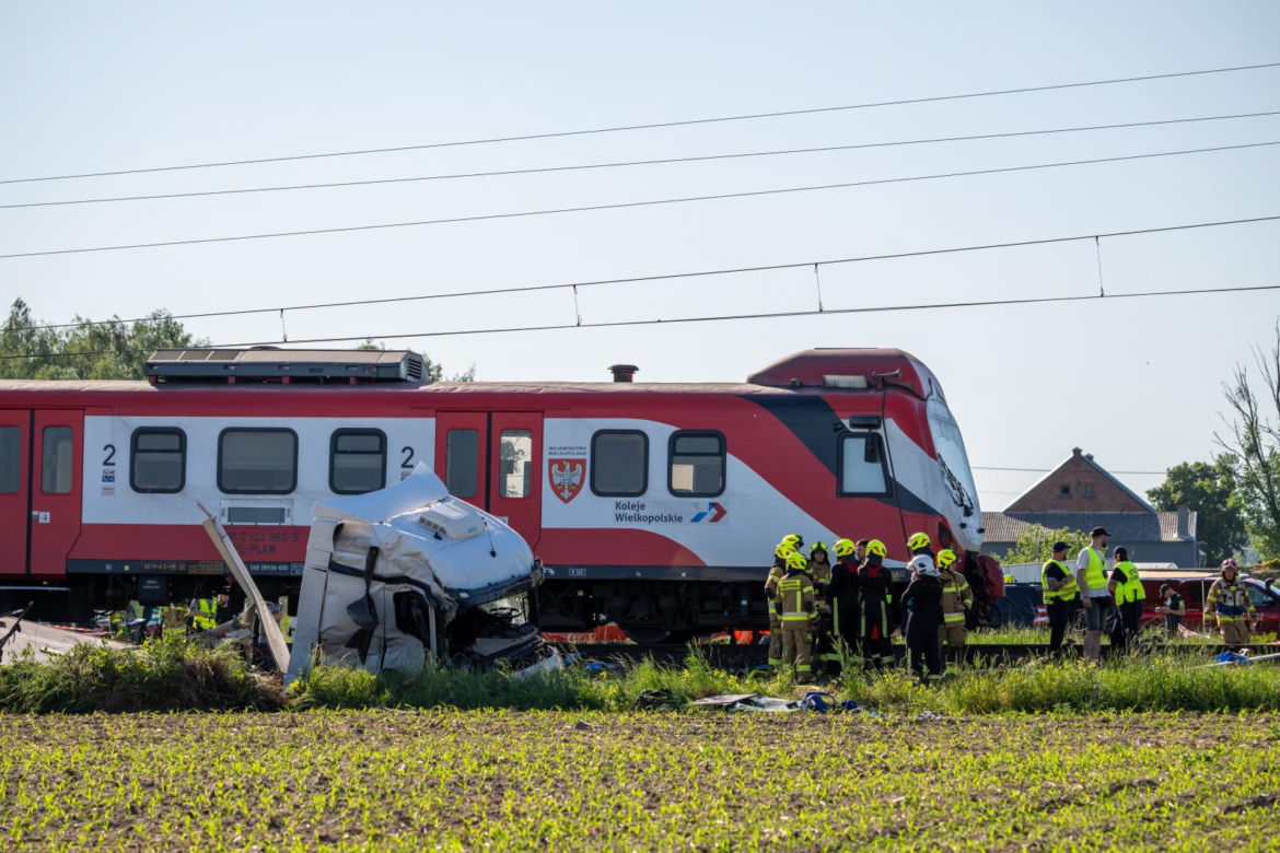 Wypadek na przejeździe kolejowym