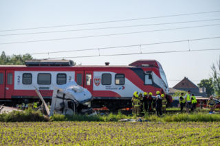 Wypadek na przejeździe kolejowym