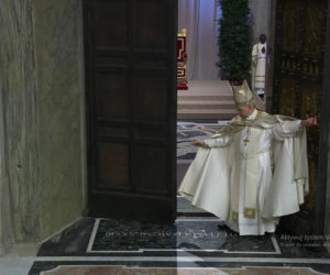  Leon XIV zamknął Drzwi Święte w Bazylice św. Piotra