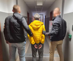 Dwóch Ukraińców zaatakowało kobietę. Dwóch mężczyzn czeka deportacja
