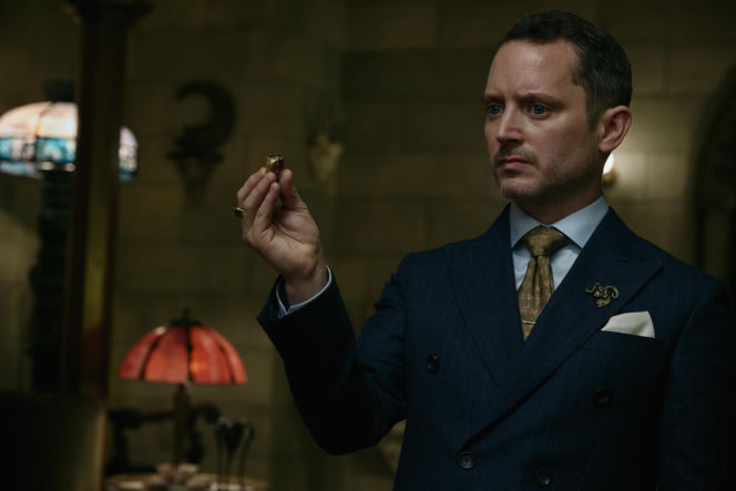 Elijah Wood w filmie Zabawa w pochowanego 2