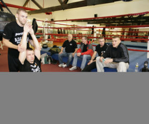 Tomasz Adamek, trening na smyczy