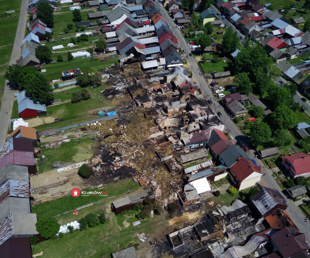 Caritas przekazał pomoc dla poszkodowanych w tragicznym pożarze w Nowej Białej