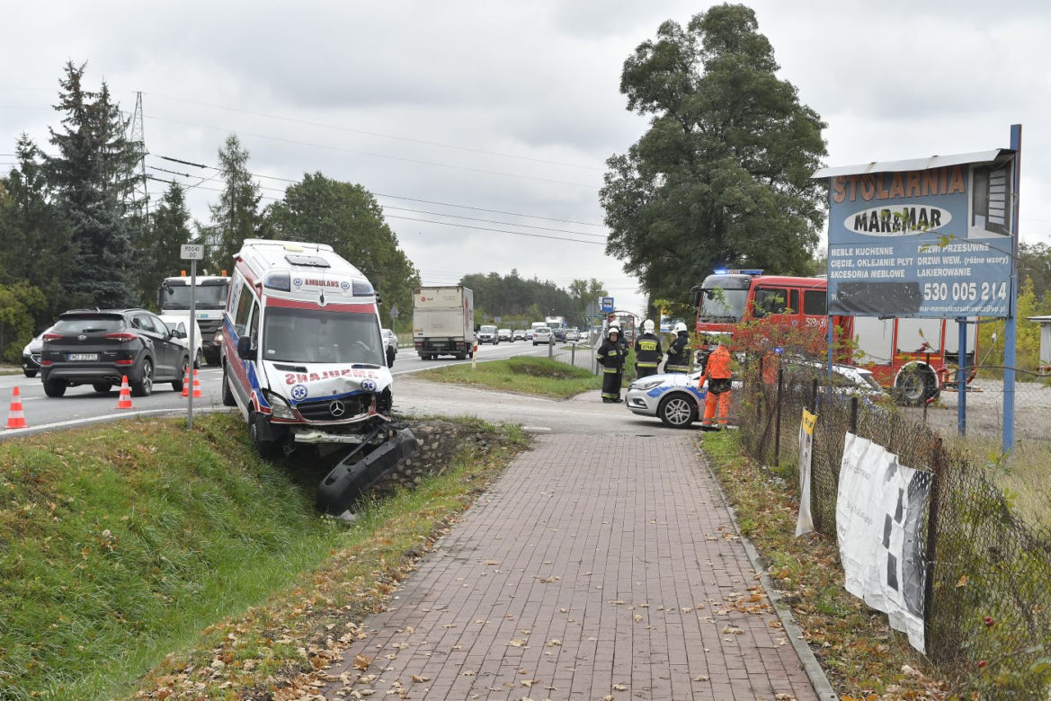Wypadek karetki w Koniku Nowym